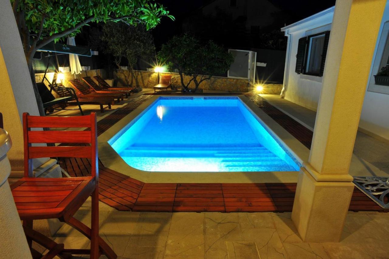 Villa Anni Sutivan Oda fotoğraf