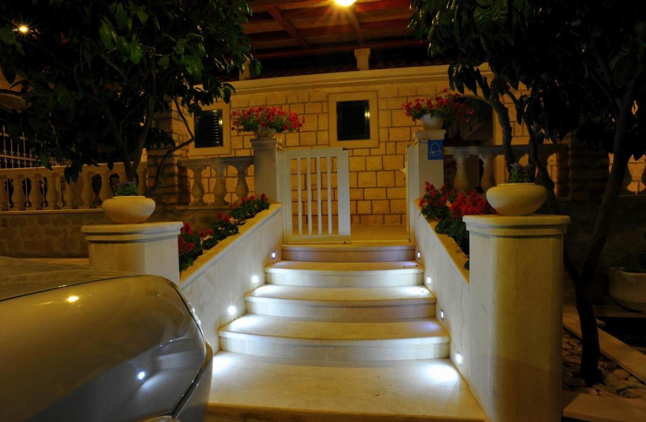 Villa Anni Sutivan Dış mekan fotoğraf